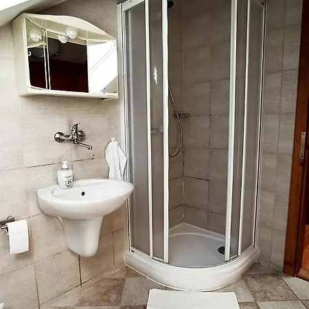 Vanda بيت ضيافة *